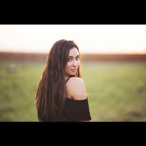 Meet your Posher, Claire